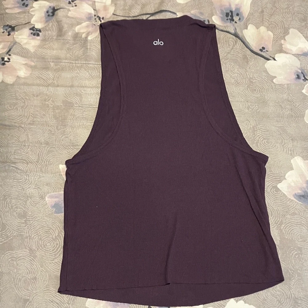 ALO Yoga Dark Purple Muscle Tee - Picture 3 of 6